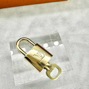 Louis Vuitton Louis Vuitton Lock and Key #315 Gol… - image 1