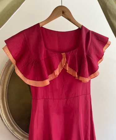 Vintage 1930s Taffeta Pleated Tiered Collared Dres