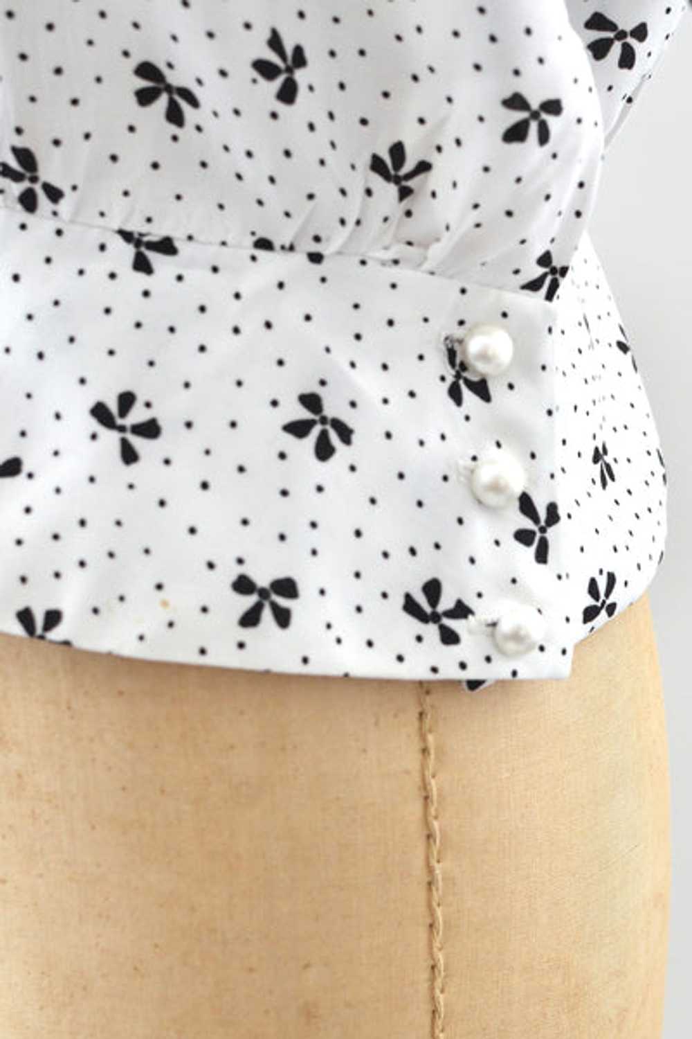 Vintage Bow Print Top - image 2