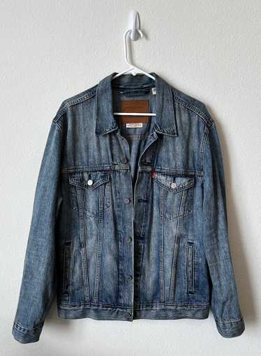 Levi's Vintage Clothing Levi’s Mens Denim Jacket M