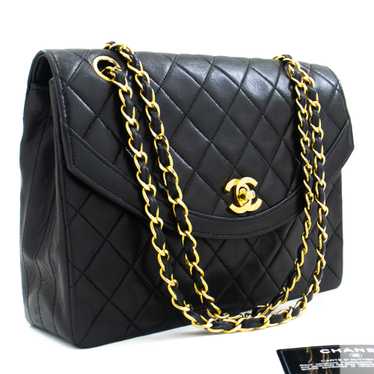 CHANEL Vintage Half Moon Chain Shoulder Bag Singl… - image 1