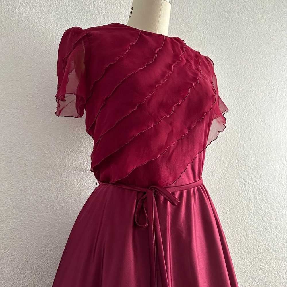Vintage burgundy ruffle dress - image 5
