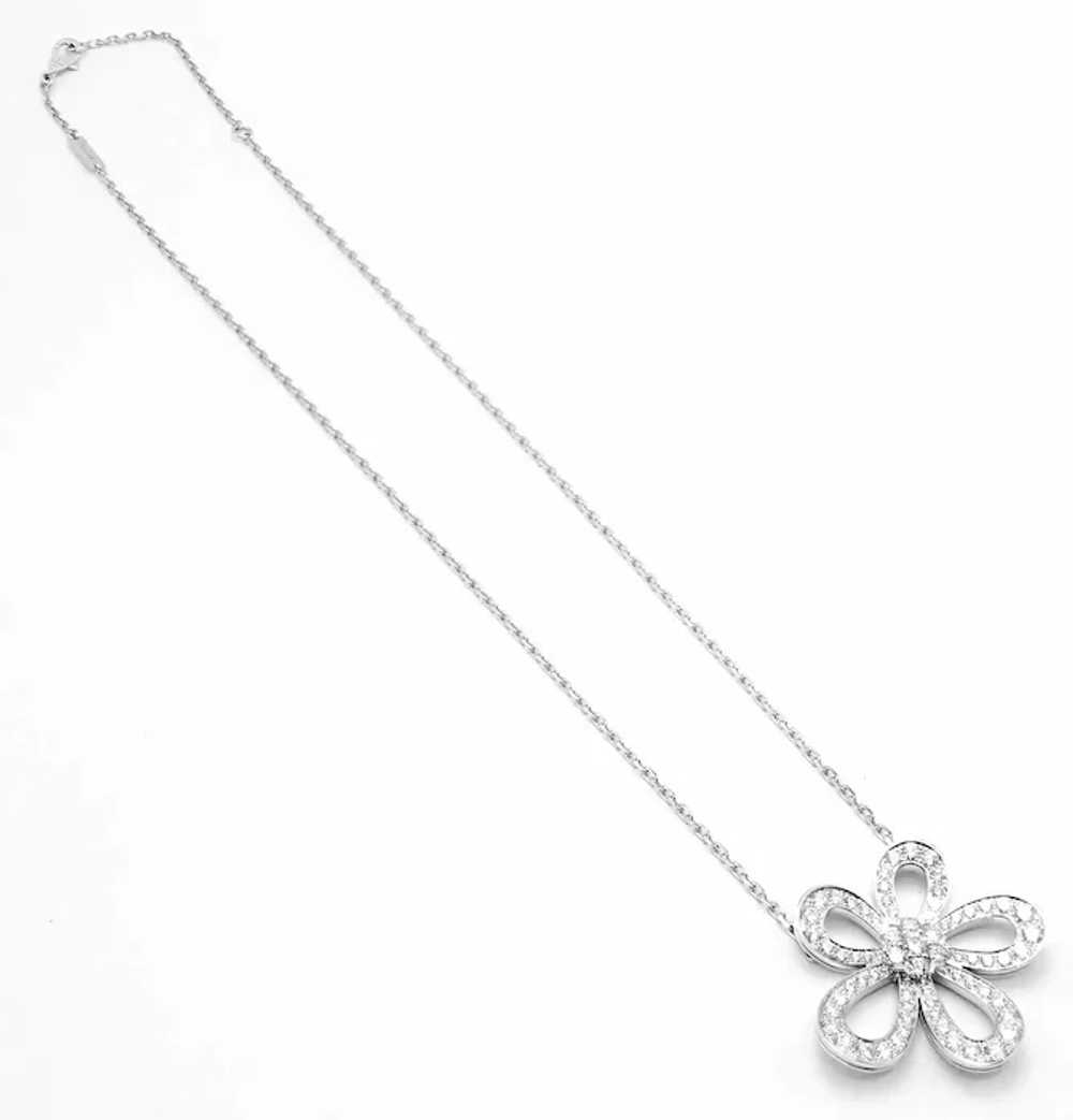 Authentic! Van Cleef & Arpels Flowerlace 18k Gold… - image 7