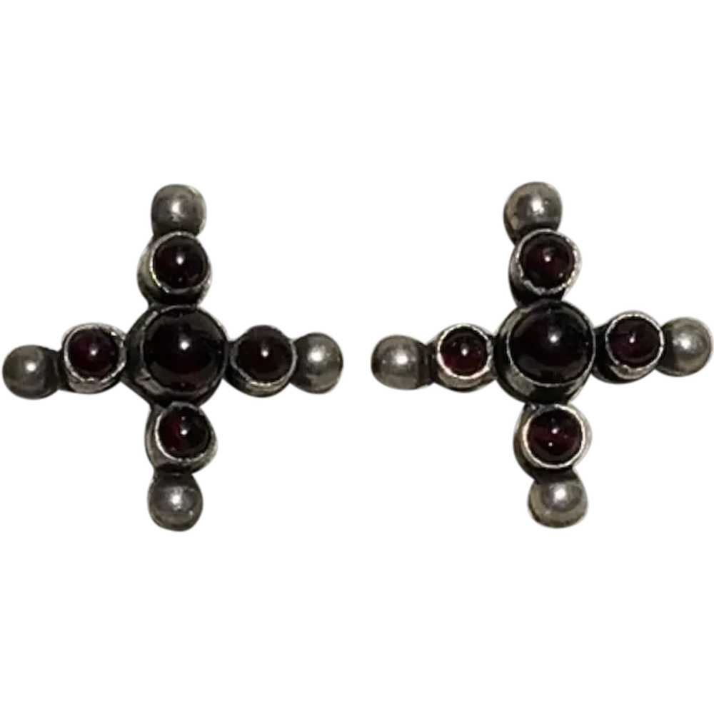 Sterlng Silver Cherry Red Stone Pierced earrings - image 1