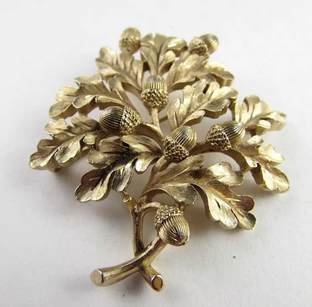 Vintage Crown Trifari Brushed Gold Tone Oak Tree … - image 2