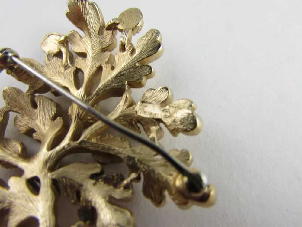 Vintage Crown Trifari Brushed Gold Tone Oak Tree … - image 9