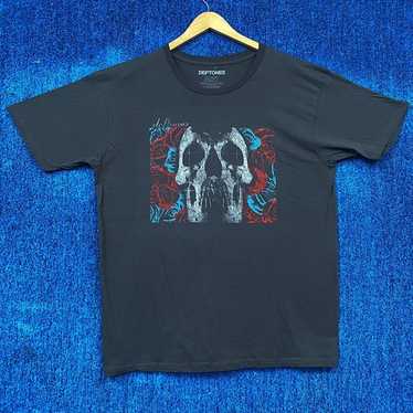 Deftones Numetal Rock T-shirt Size 2XL