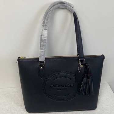Gallery Tote With Coach Heritage