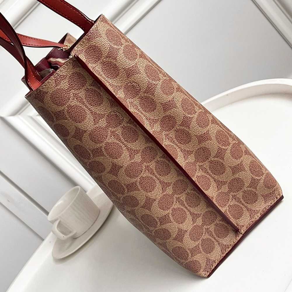 coach WILLOW TOTE IN SIGNATURE CANVAS - image 3