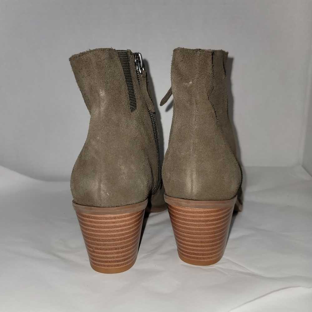 Susina Dana Lea Size 9 Boots Booties Taupe Suede … - image 3