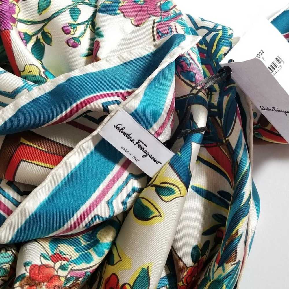 Salvatore Ferragamo Silk scarf - image 5