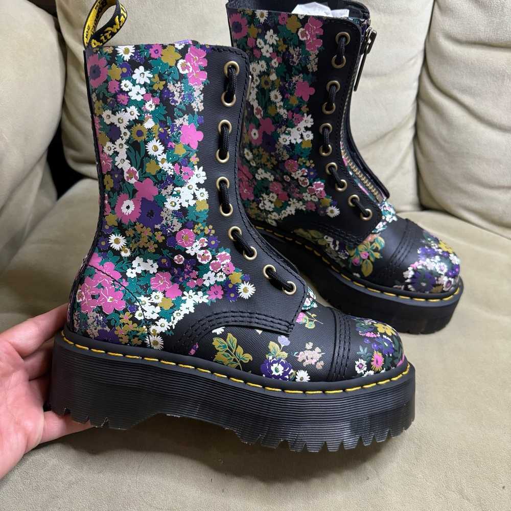 NWOT Dr. Martens Sinclair Hi Floral Platform Boot… - image 2