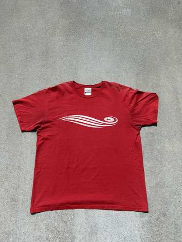Nike × Streetwear × Vintage Y2K Nike Red T Shirt