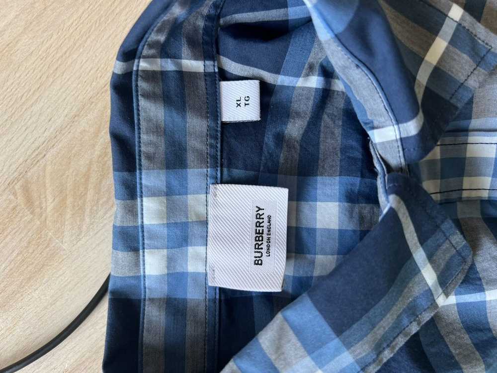 Burberry Burberry MultiColor Button Down Nova Che… - image 7