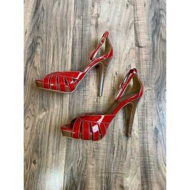 Colin Stuart size 6.5 M red heels