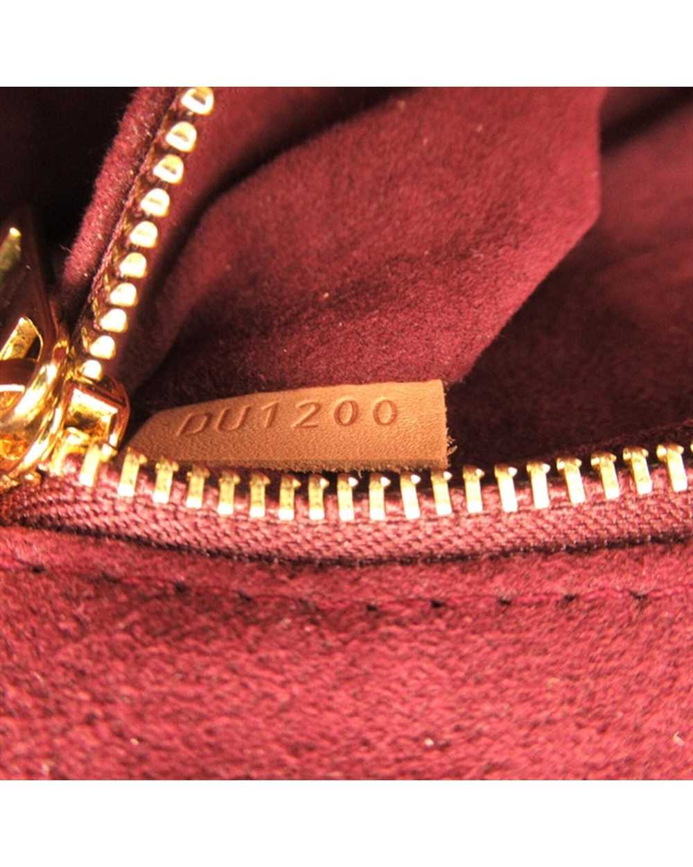 Louis Vuitton Sophisticated Brown Leather Handbag… - image 9