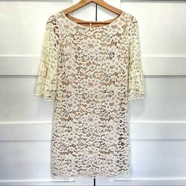 Vince Camuto lace dress size 2 tan cream floral la