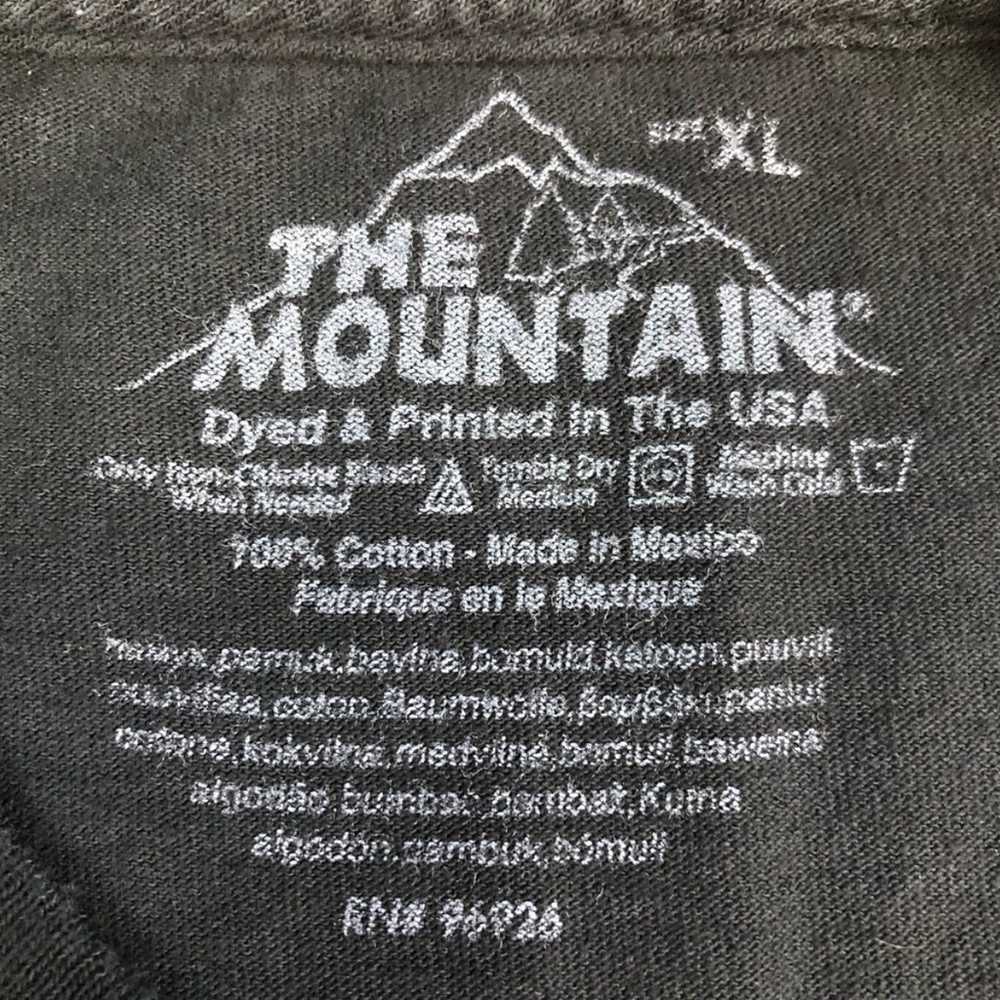Vintage 2004 The Mountain Pirate Skull Tee Sz XL … - image 4