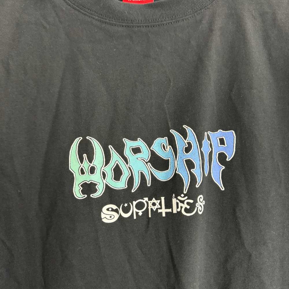 Worship Vintage Skate Shirt Size Medium - image 5