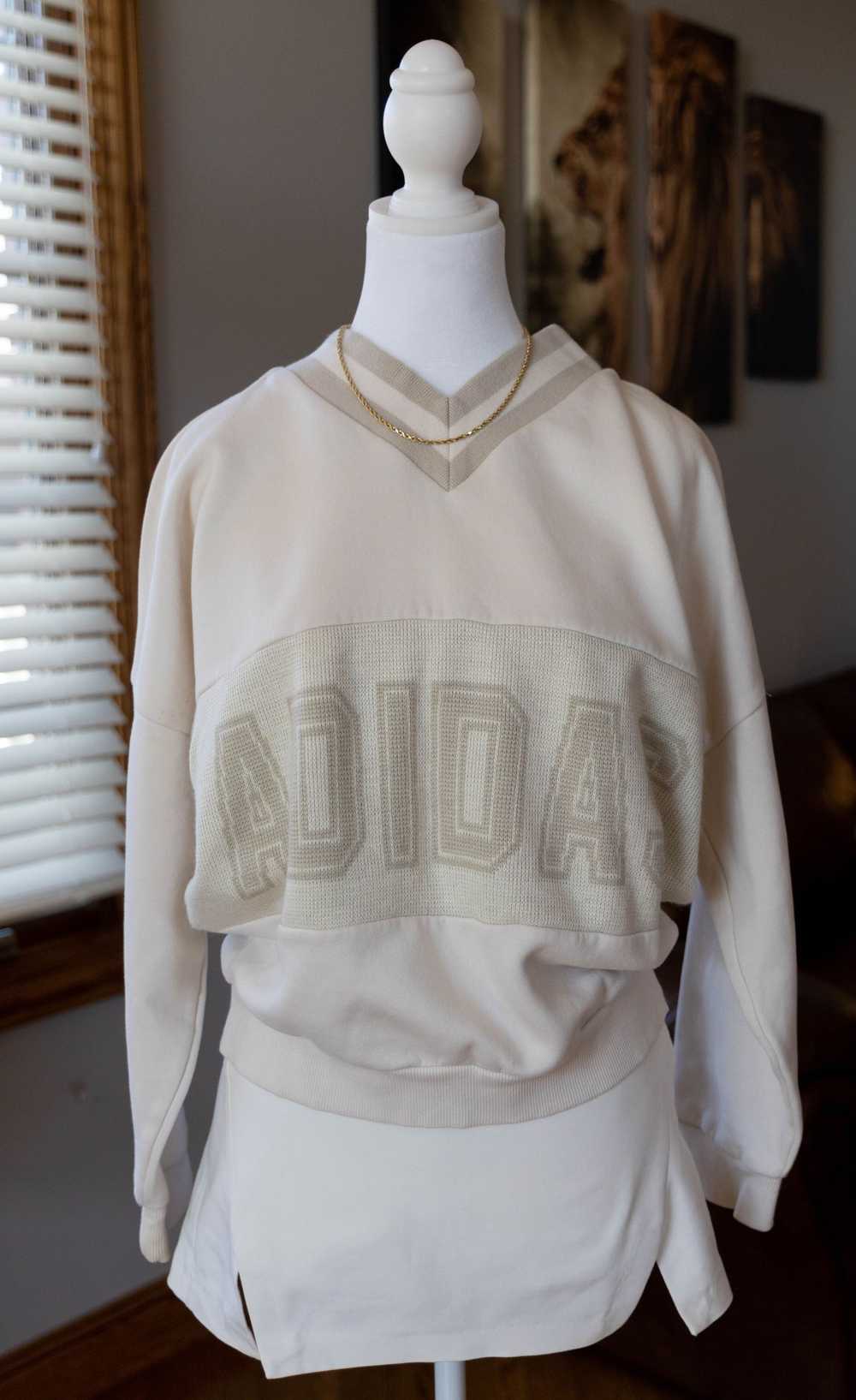 Adidas Adidas Beige Sweatshirt - Vintage - image 1