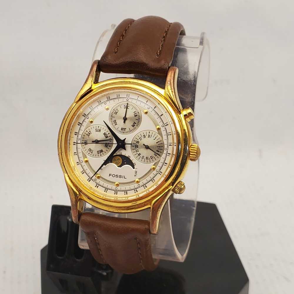 Rare Vintage Fossil TG-4012 Moon Phase QUARTZ JAP… - image 1