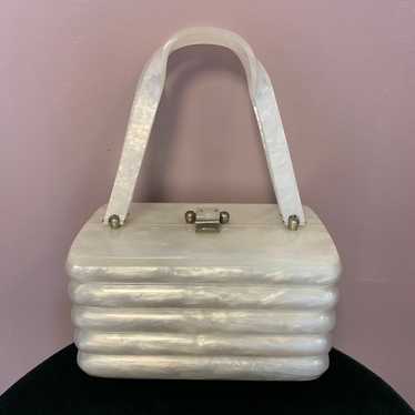 Vintage 1950’s Llewellyn Inc. pearly lucite purse - image 1