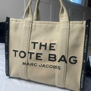 MARC JACOBS the tote bag