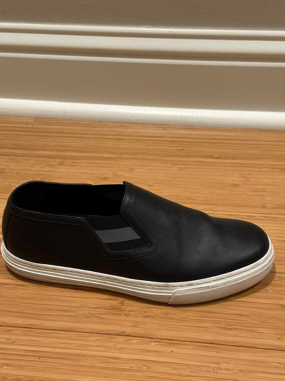 Gucci Gucci Low Cut Leather Black Slip-on Sneaker… - image 9