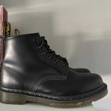 Dr. Martens 101 Smooth Leather Ankle