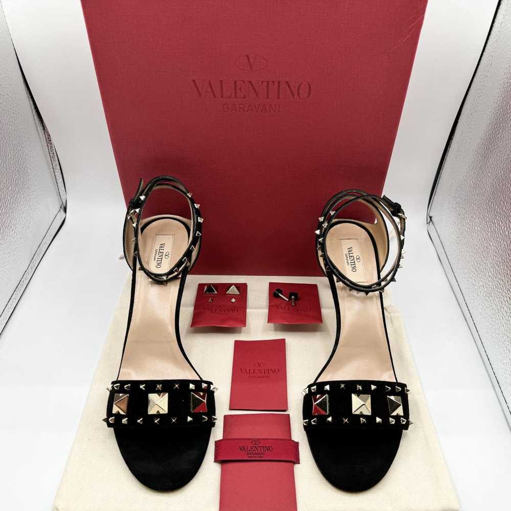 Valentino Garavani Roman Stud sandal - image 10