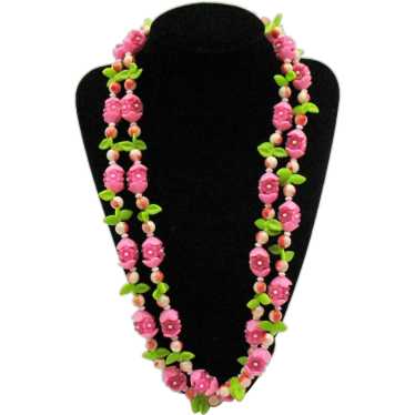 Fabulous Book Piece Thermoplastic Necklace 1970 S… - image 1