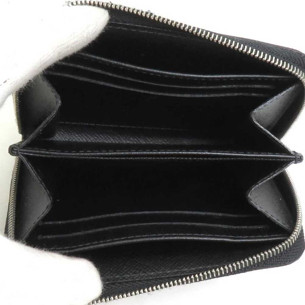 Louis Vuitton Zippy leather purse - image 5