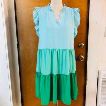 Stunning summer dress with pockets!  Large