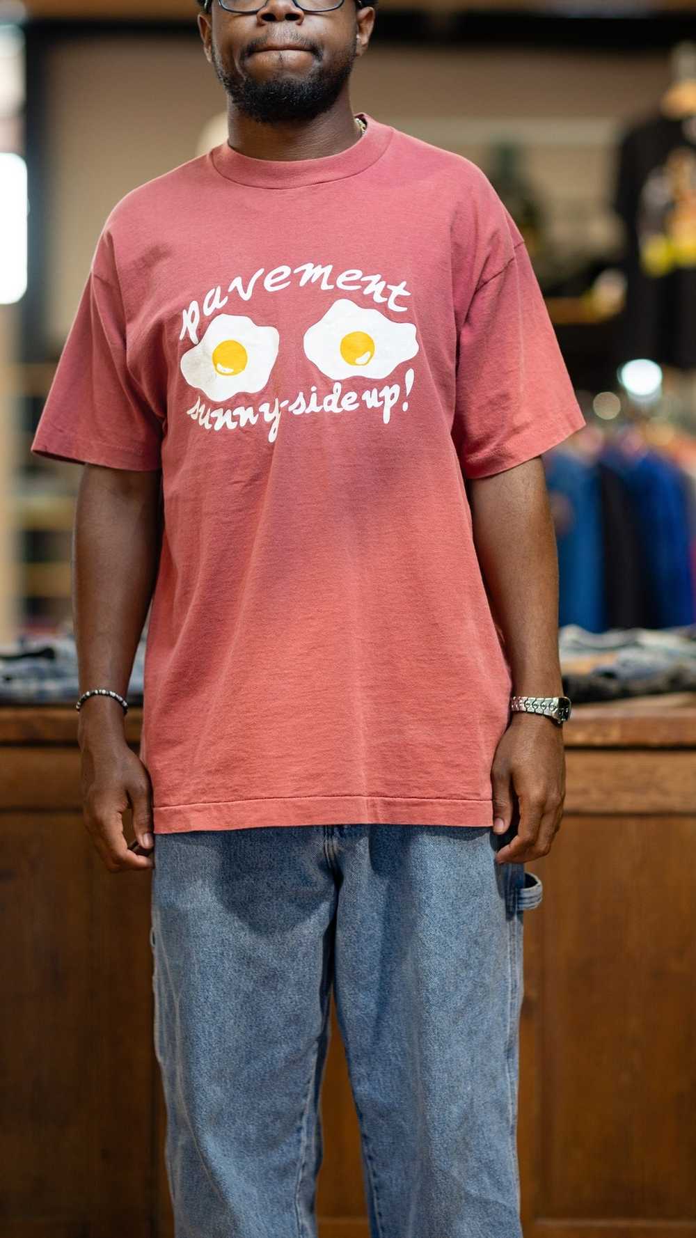 XL 90s Pavement Sunny Side Up T-shirt - image 3