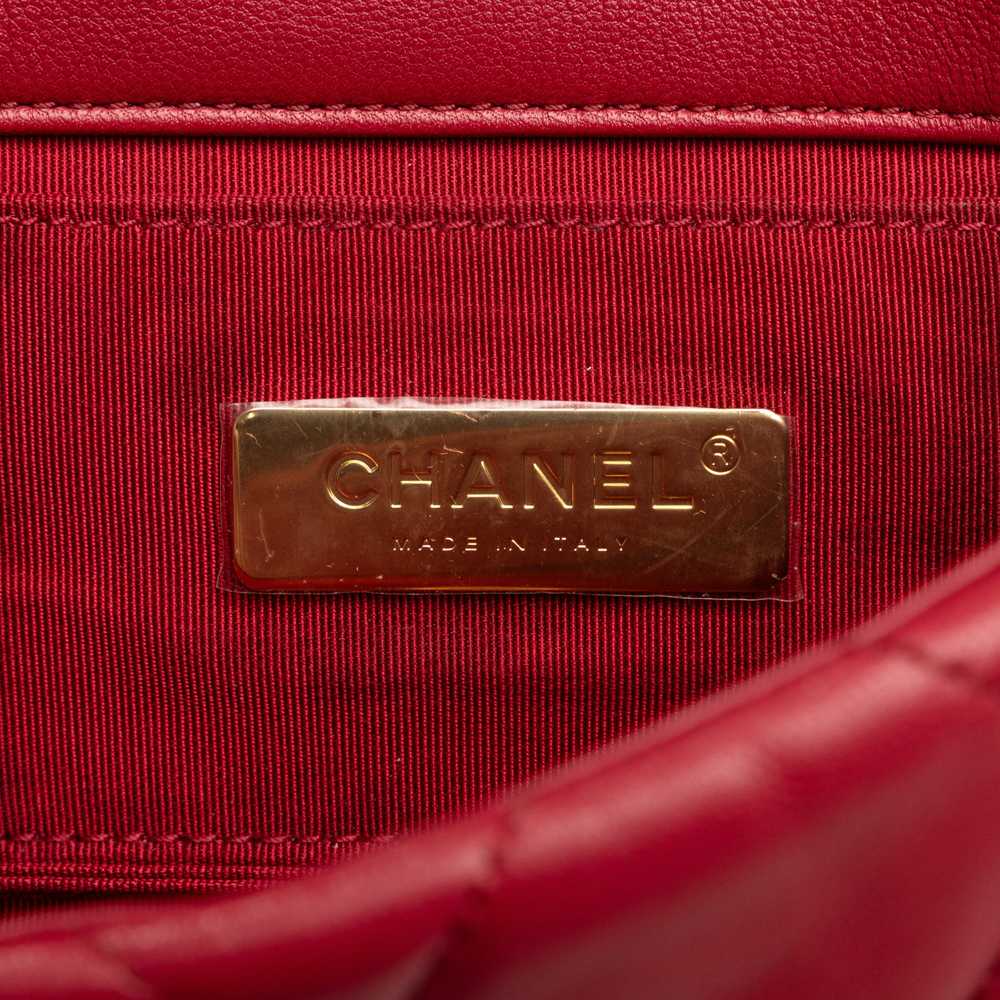 Red Chanel Lambskin 19 Belt Bag - image 6