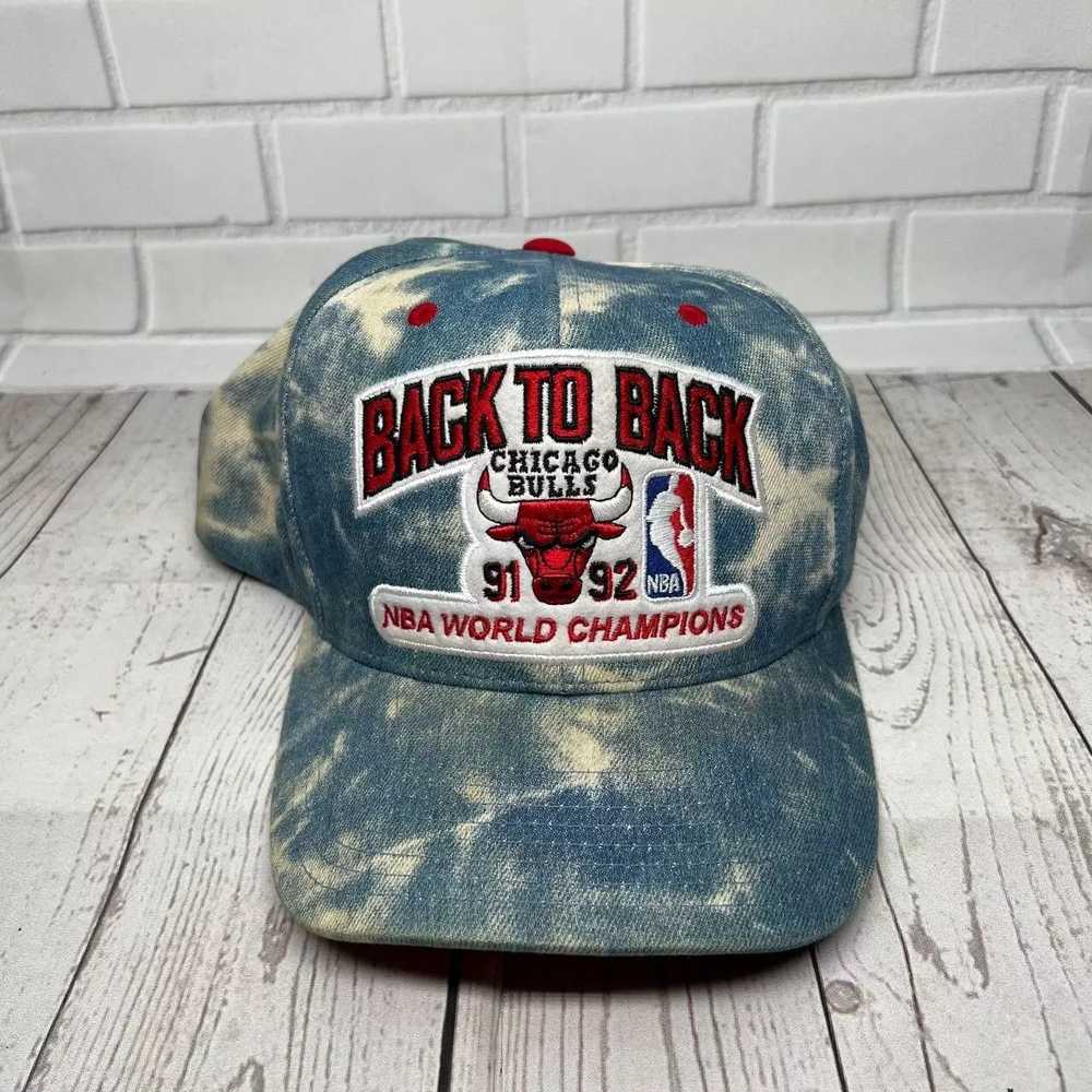Mitchell & Ness Chicago Bulls Back to Back Denim Acid Wash Hat Snapback Cap