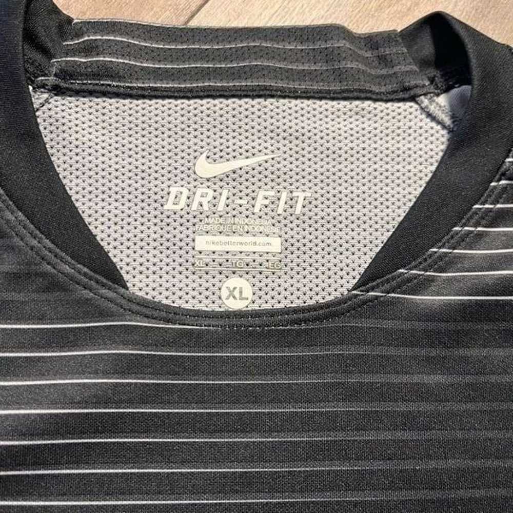Nike Black Pattern Athletic Workout Shirt Men XL … - image 3