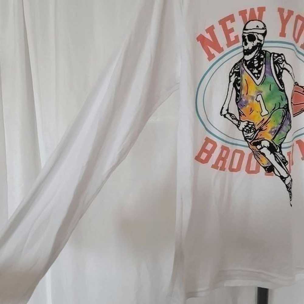 Fresh Laundry mens white New York Brooklyn shirt … - image 6