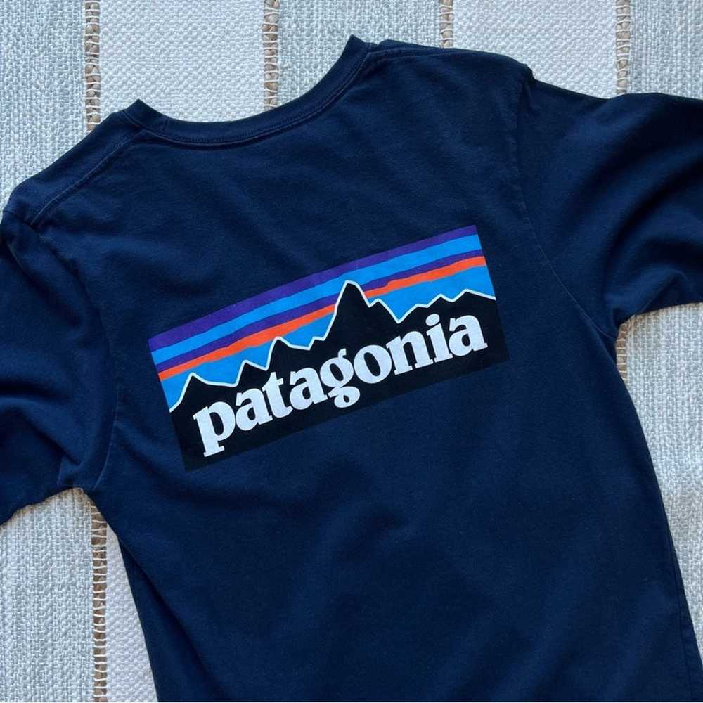 Patagonia P-6 Logo Navy Blue Cotton Long Sleeve C… - image 5