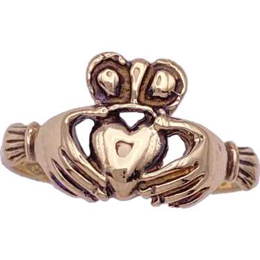 Vintage Celtic Claddagh Ring 14K Gold size 8 - image 1