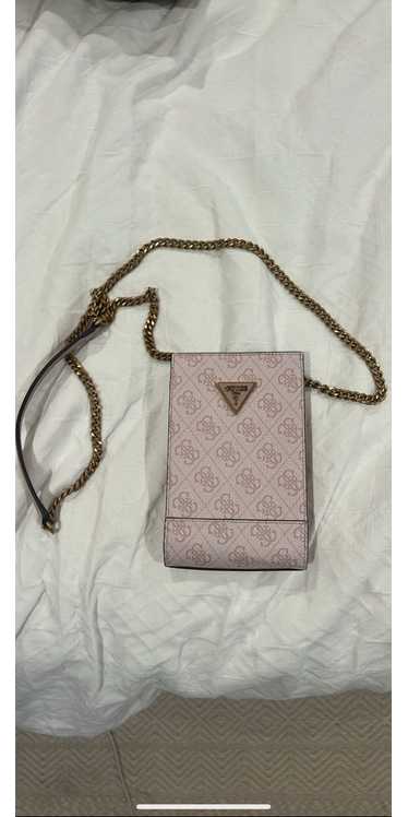 Guess Guess crossbody bag in baby pink