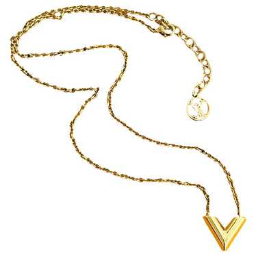 Louis Vuitton Essential V necklace