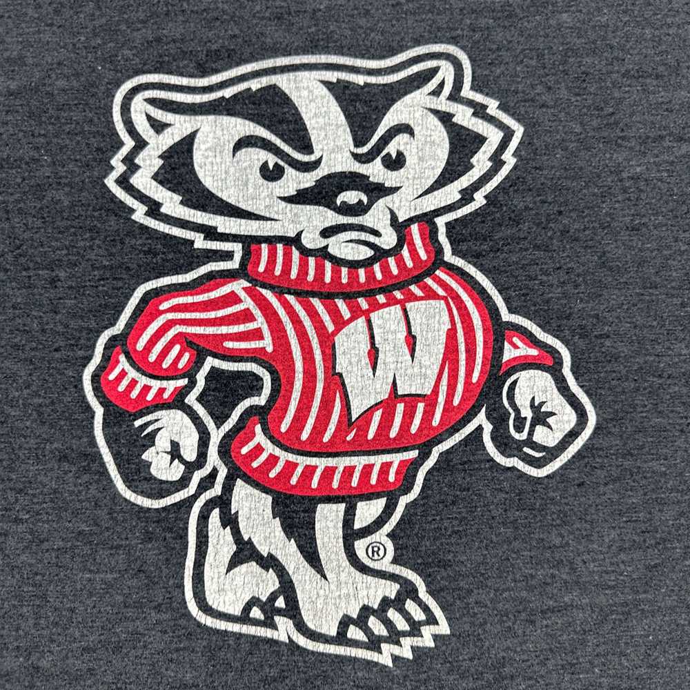 Colosseum Athletics Wisconsin Badgers Shirt Footb… - image 2