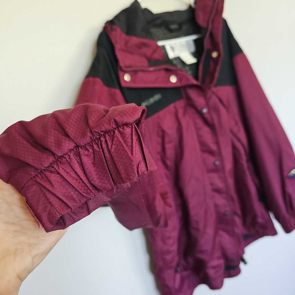 VTG Columbia Sportswear Company Maroon/Black Hood… - image 6