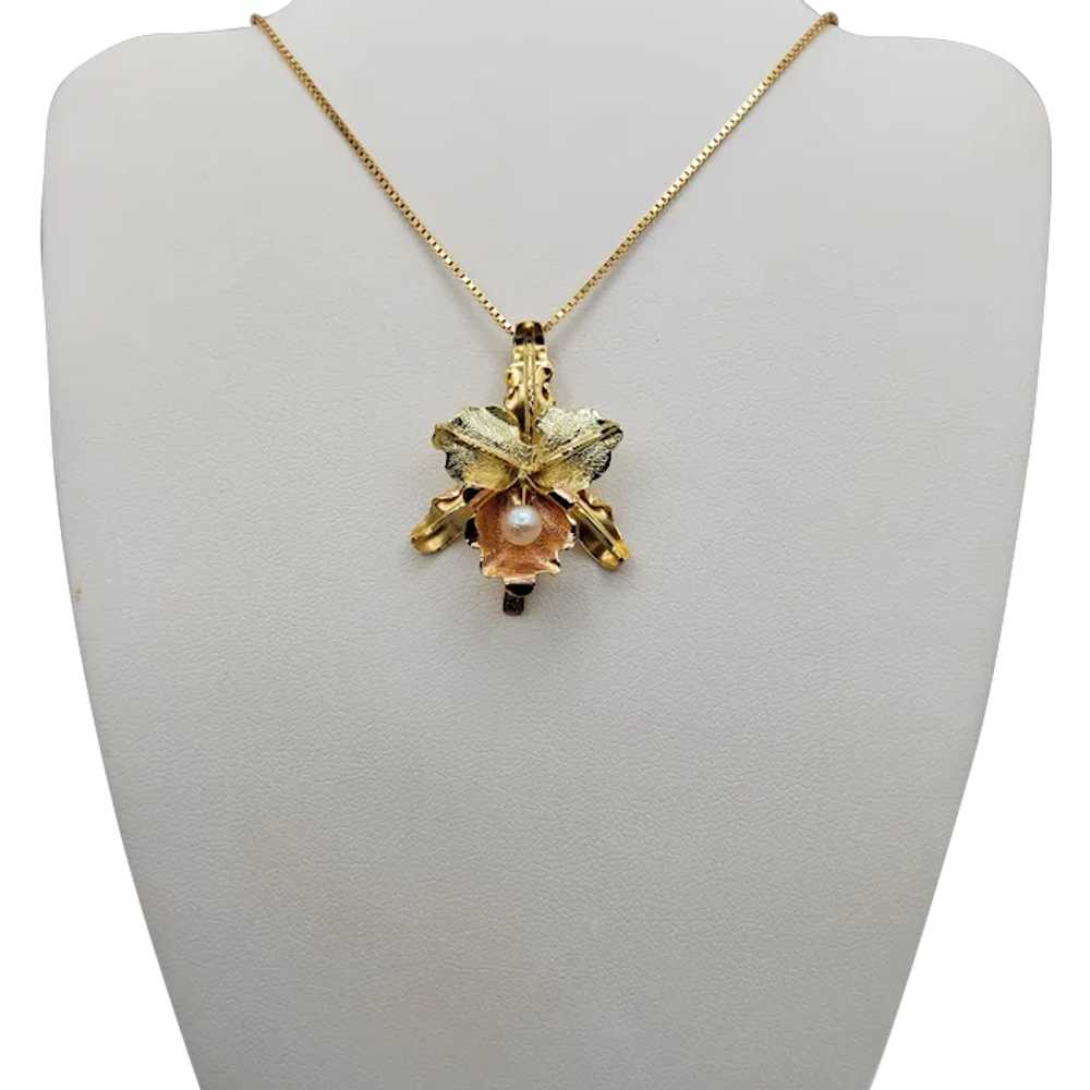 18K Gold Orchid Cultured Pearl Pendant - image 2