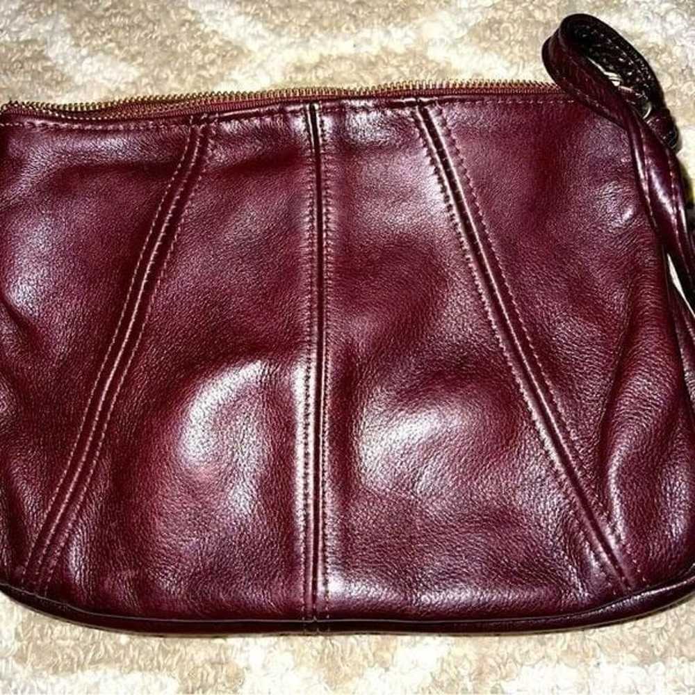 Victoria leather purse - image 1