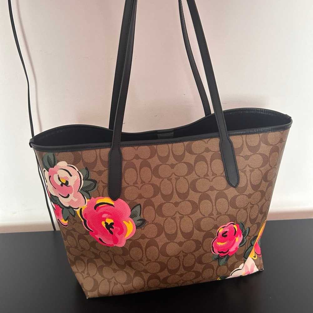 Coach floral tote bags - image 4