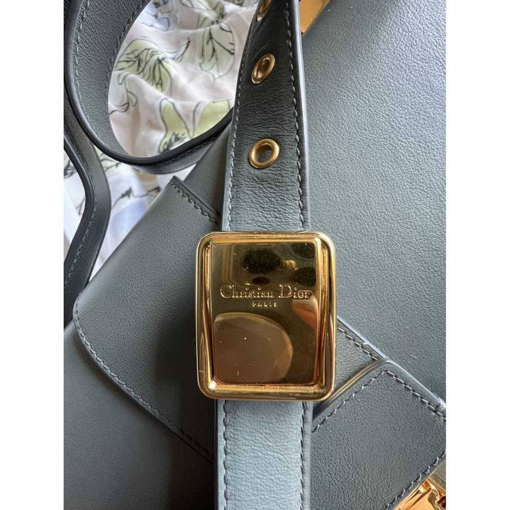 Dior 30 Montaigne leather handbag - image 3