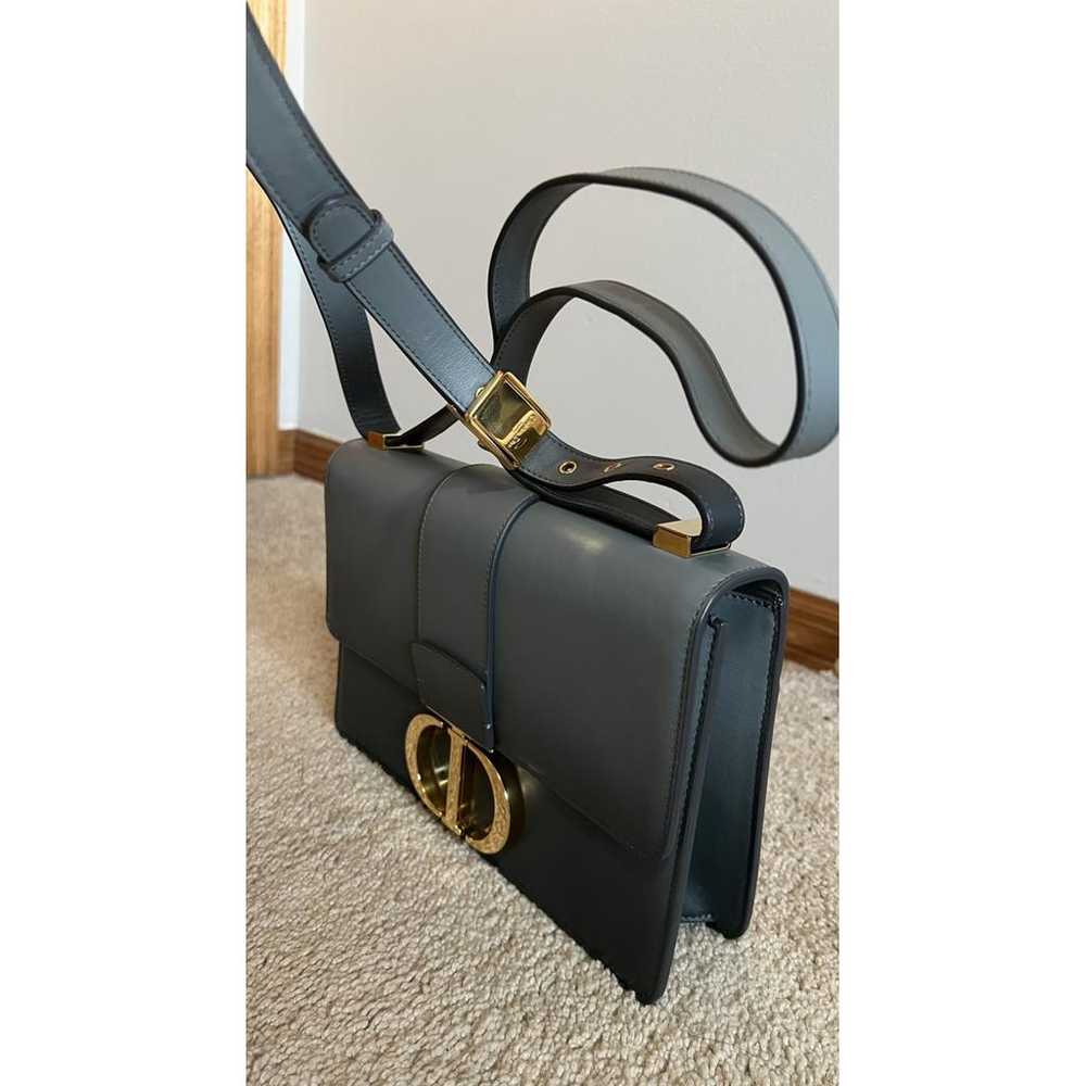 Dior 30 Montaigne leather handbag - image 6