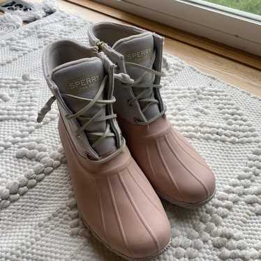 Sperry Top Sider pink white boots 8.5